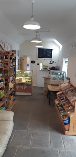 Charlie's Shop And Cafe