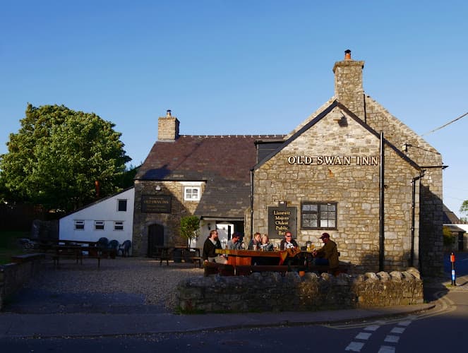The Old Swan Inn