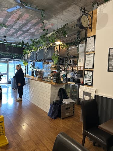 Four seasons coffee house