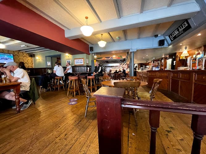 Pen & Wig - JW Bassett Pub
