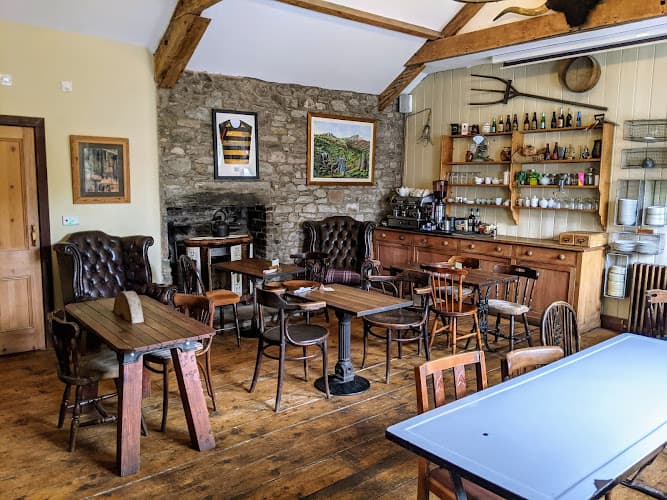 Horse Shoe Inn