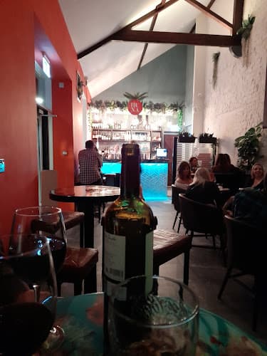 Huna Cafe Bar