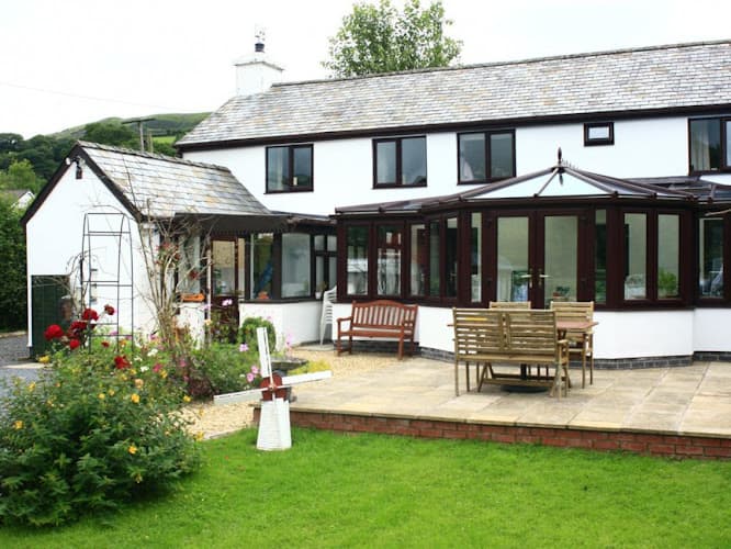 The Old School House Bed & Breakfast