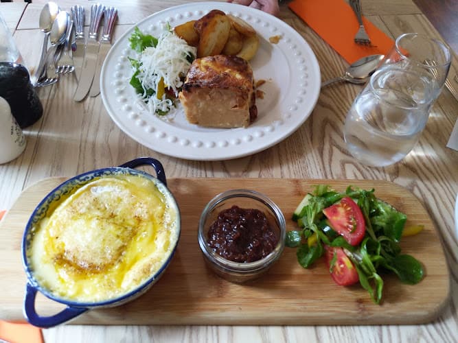 Dorrington's Horseshoes