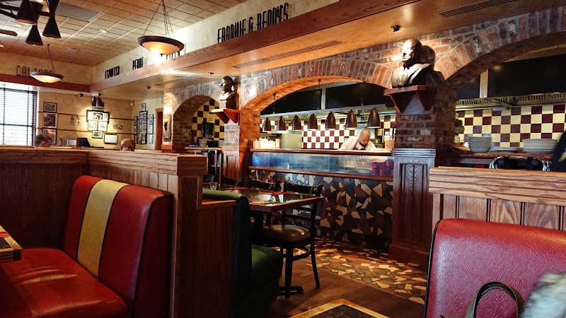 Frankie & Benny's