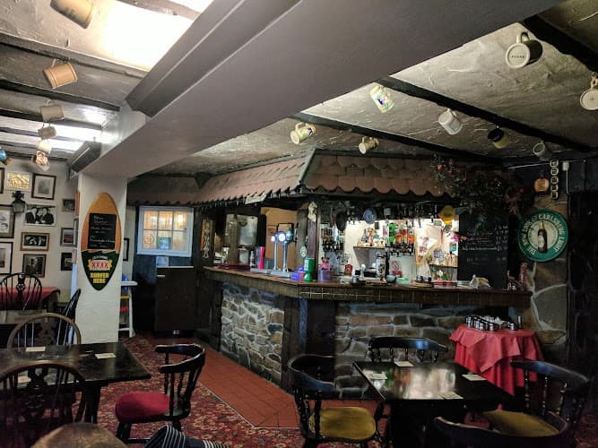 The Racehorse Inn